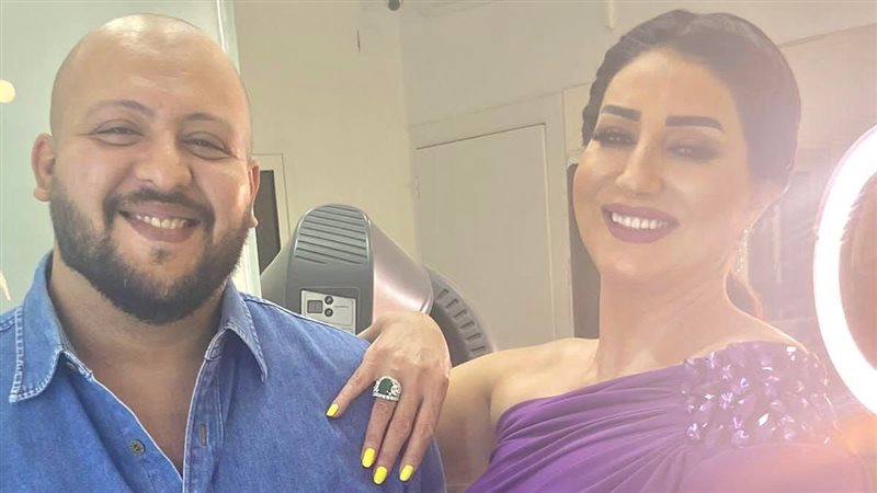 الفنانة وفاء عامر