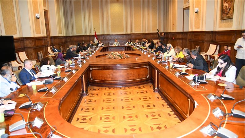 اجتماع لجنة الاتصالات