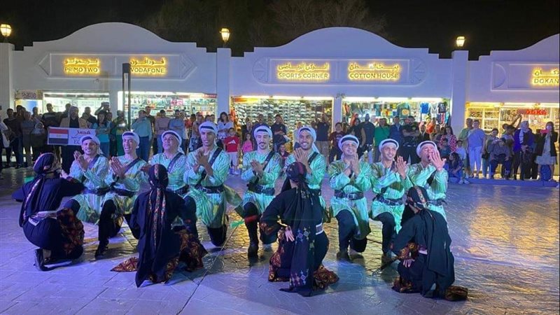 عروض فنية بالمنطقة