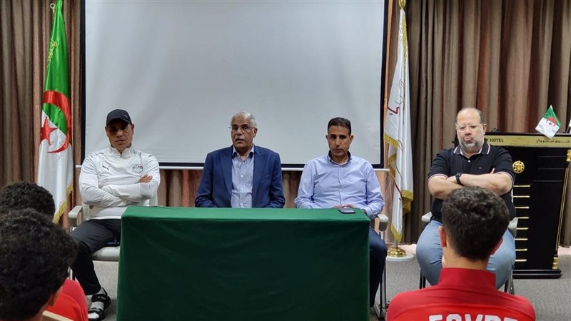 جمال علام يجتمع مع