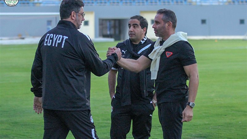 فيتوريا وحازم إمام