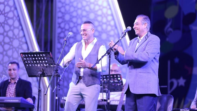 أشعار فؤاد حداد تضىء