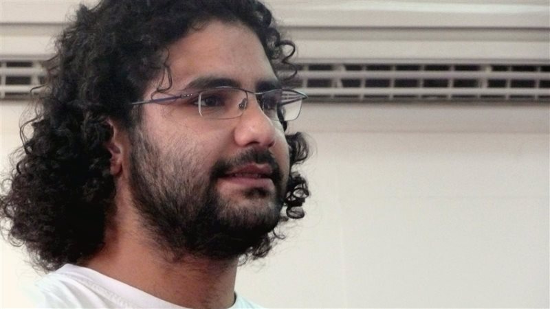 علاء عبد الفتاح