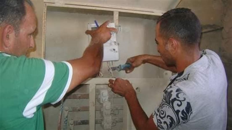 غلق مصانع مخالفة