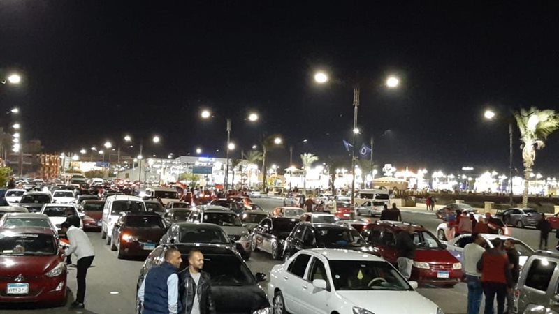 مسيرة بالشروق
