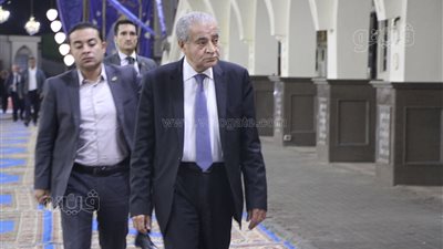 وزير التموين ومنير فخري وأحمد السقا في عزاء رؤوف غبور | فيديو
