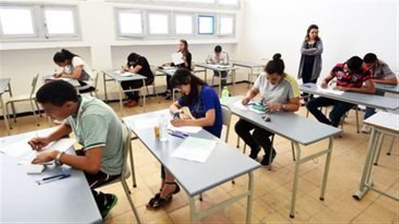 امتحانات الطلاب،
