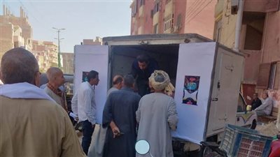 مشروعات النواب تؤجل إقرار إضافة سيارات بيع السلع لقانون عربات الطعام المتنقلة