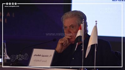بلوجر وإطلالات غريبة واتهامات متبادلة وبكاء.. كواليس أزمات مهرجان القاهرة السينمائي | فيديوجراف