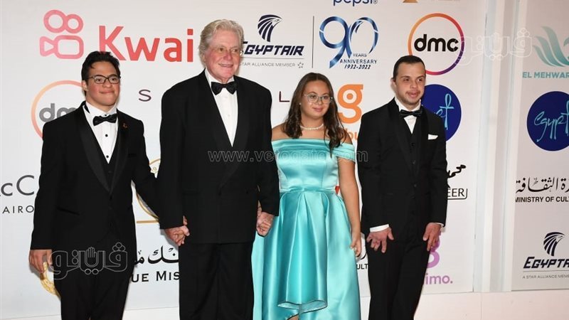 الفنان حسين فهمي