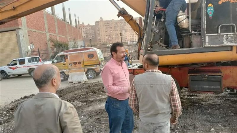 رفع مخلفات في حملة