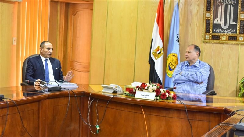 محافظ أسيوط 