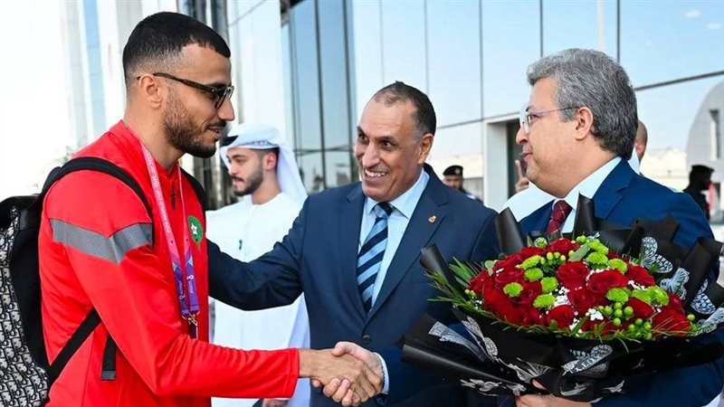 بعثة المغرب تصل الامارات
