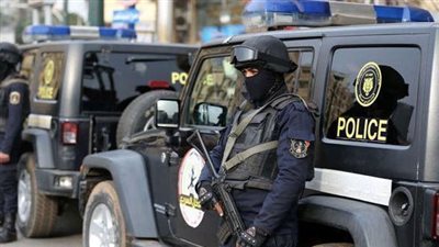 الأمن يكشف ملابسات العثور على كف يد مقطوعة وملقاة بالشارع في المرج