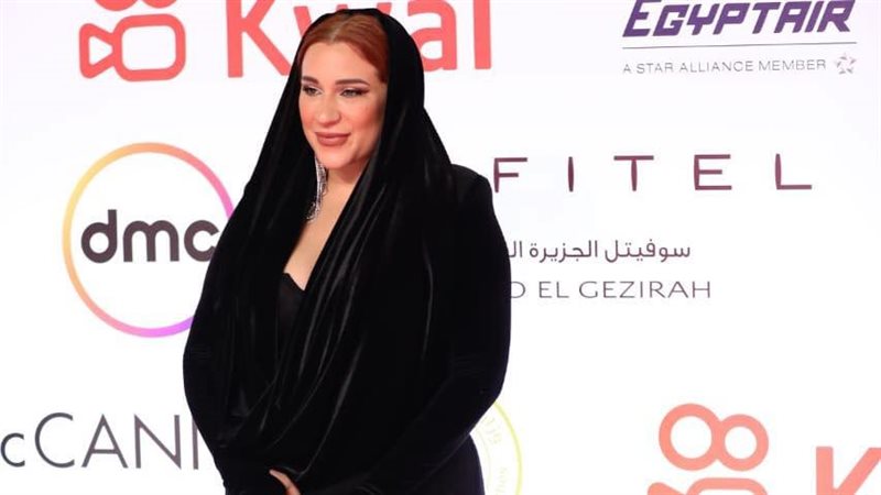 أسما شريف منير