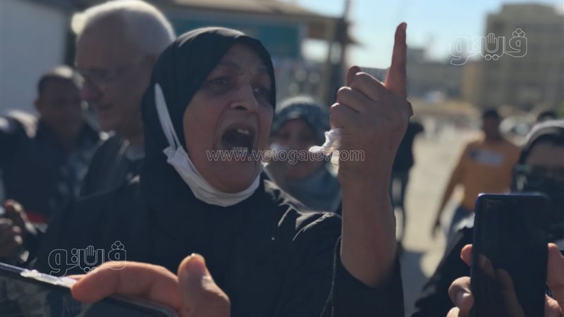 والدة صيدلي حلوان