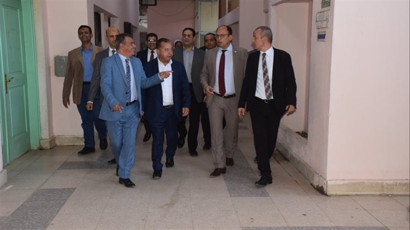 الدكتور السيد قنديل