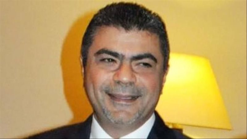 رجل الأعمال أيمن