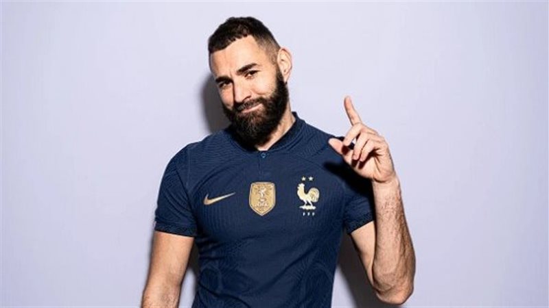 كريم بنزيما لاعب