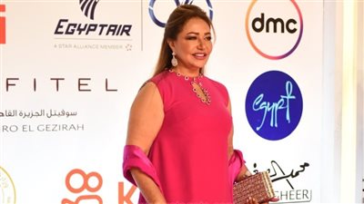 إسدال الستار على الدورة 44 من القاهرة السينمائي.. إطلالات مميزة للفنانات على السجادة الحمراء.. و19 ب يحصد جائزة أفضل فيلم عربي