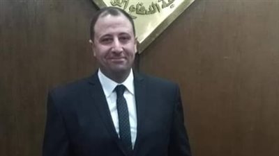 الوكيل العام بالنيابة الإدارية يناشد وزير التموين بتدوين الأسعار على المنتجات 