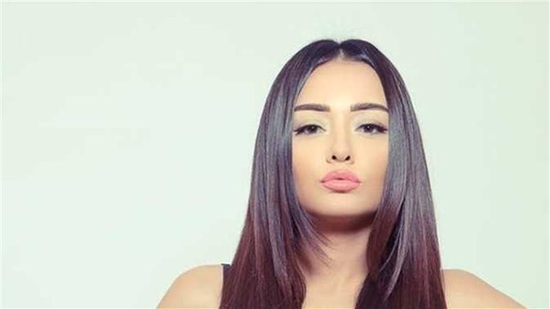 الفنانة راندا البحيري