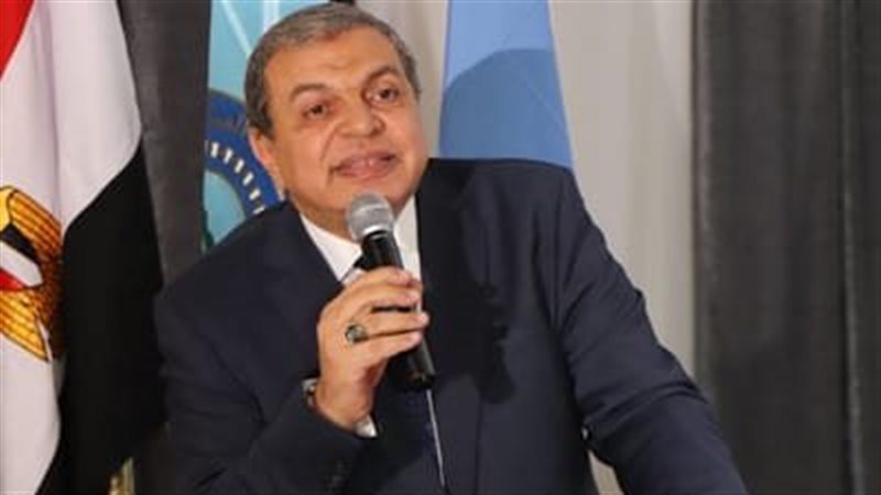 وزير القوى العاملة
