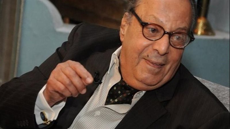 الفنان أسامة عباس