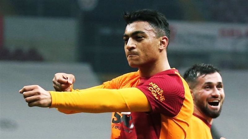 مصطفى محمد لاعب نادي