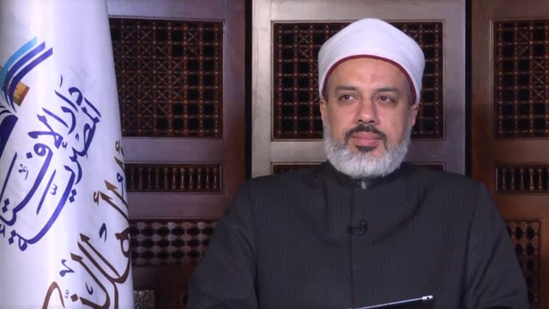  الدكتور أحمد ممدوح