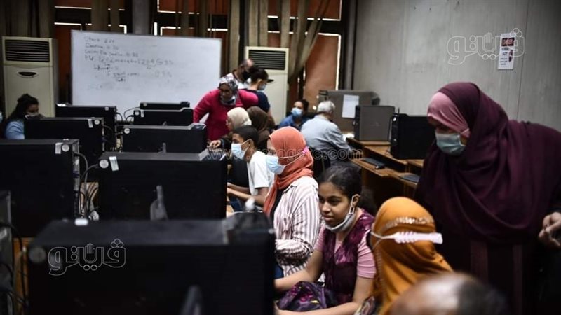 إقبال على معامل جامعة
