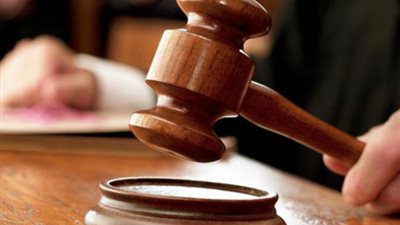 تجديد حبس مسئولي إعلانات حي الجمرك بالإسكندرية ١٥ يوما