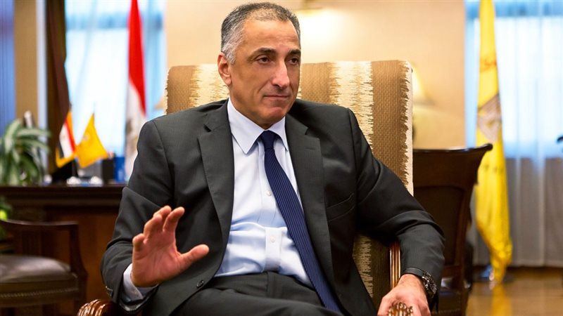 طارق عامر محافظ البنك