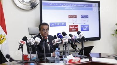 وزير التعليم العالي: 66 ألفا و997 طالبا في المرحلة الثالثة من تنسيق الجامعات 
