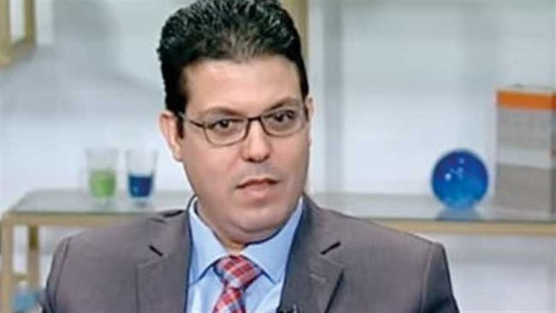 الدكتور إبراهيم عسكر