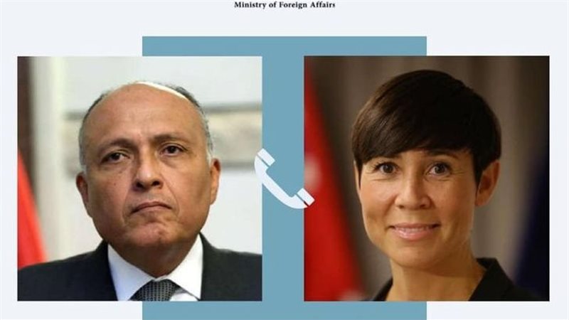 وزير الخارجية ونظيرته