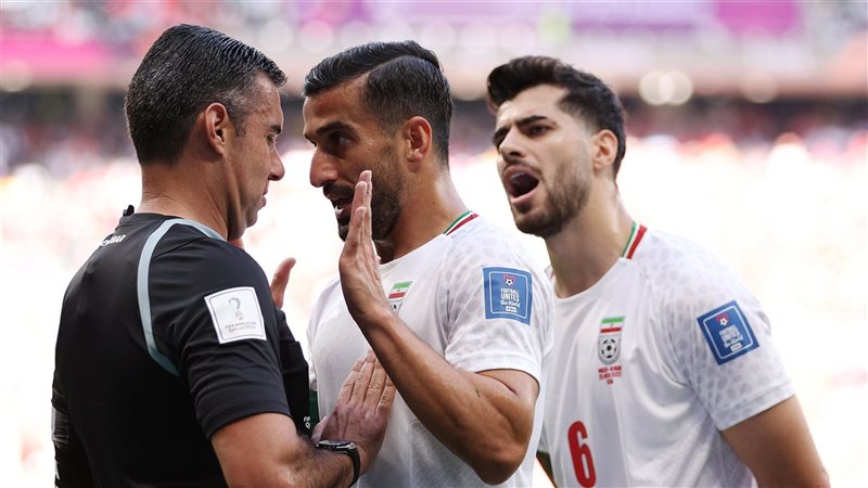إيران 