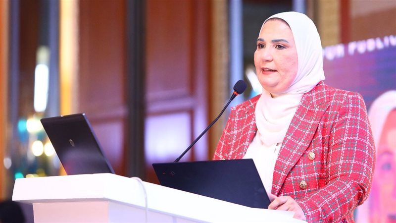 نيفين القباج وزيرة