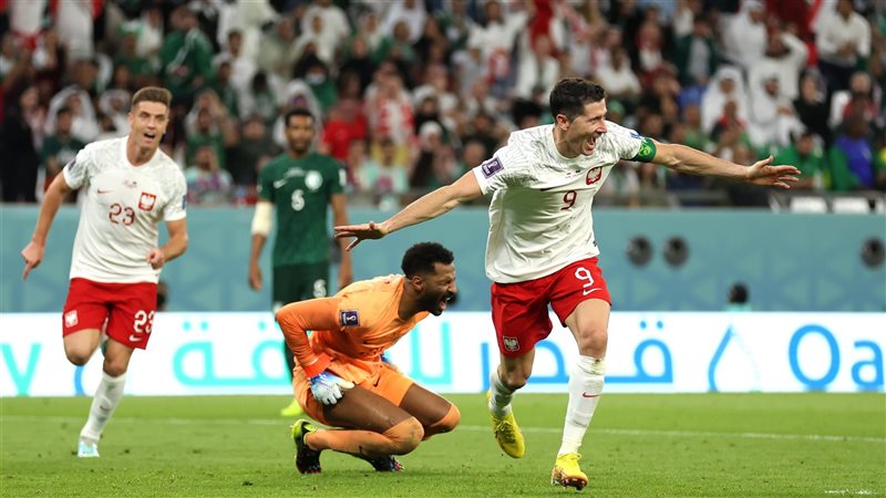 السعودية وبولندا