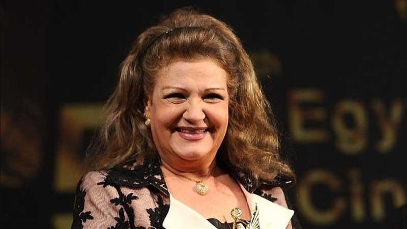 الفنانة ميمي جمال