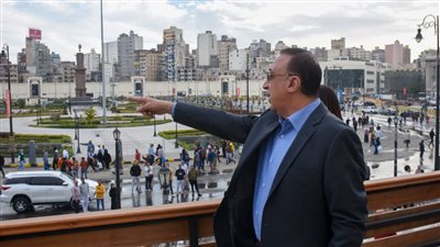 محافظ الإسكندرية يتفقد التجهيزات النهائية لمشروع تطوير ميدان محطة مصر