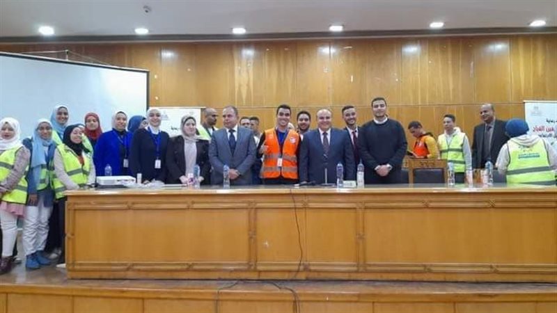 ندوة بحقوق عين شمس