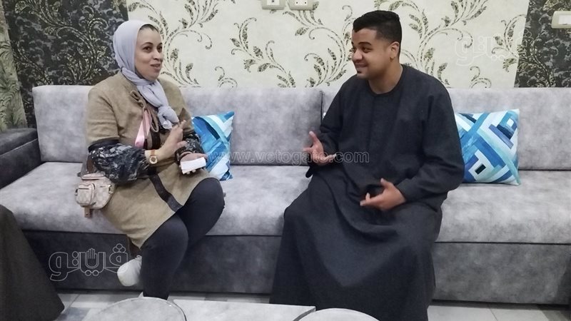 محررة فيتو مع بطل