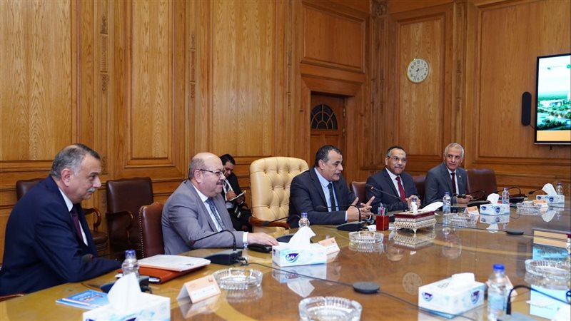 وزير الانتاج الحربي