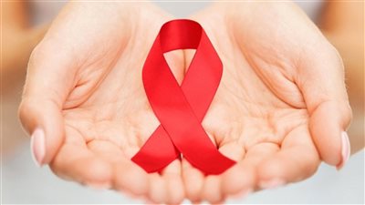 أسباب الإصابة بمرض الإيدز وطرق علاجه 