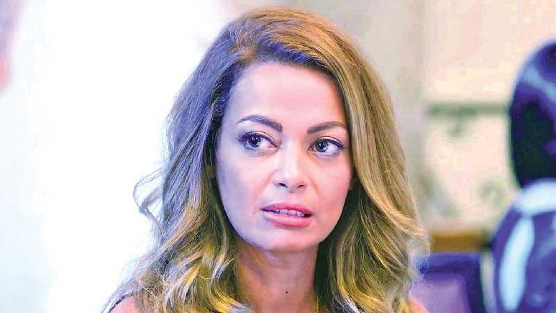 الفنانة داليا مصطفى