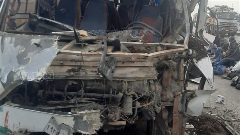 حادث تصادم ميني باص