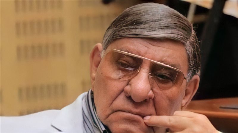 الكاتب الصحفي الراحل