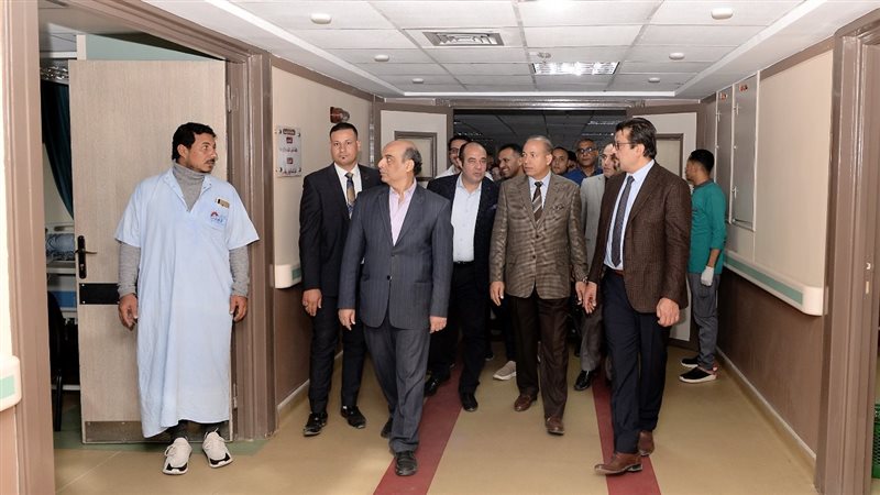 مركز الكبد بجامعة