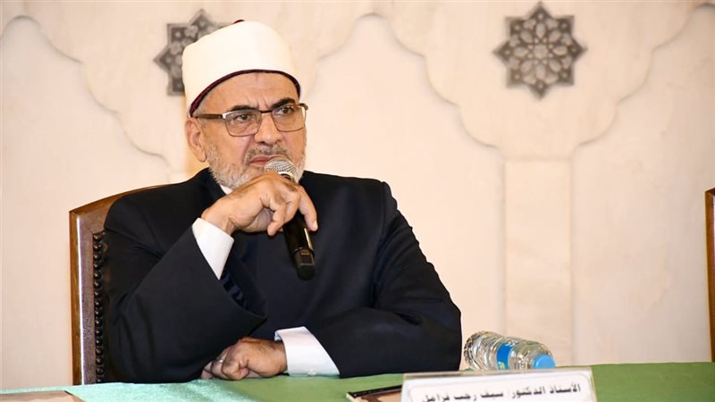 الدكتور سيف رجل قزامل